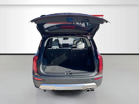 Used 2022 Kia Telluride EX w/ EX Premium Package image 27