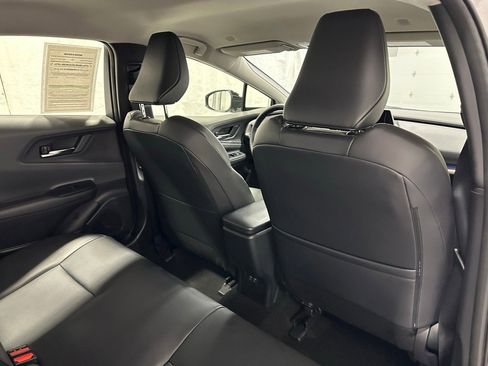 Used 2025 Toyota Prius XLE image 57