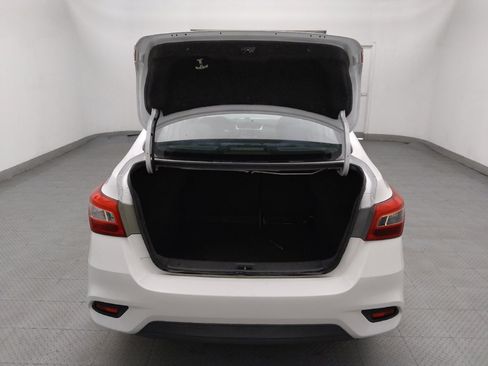 Used 2017 Nissan Sentra SV FWD image 29