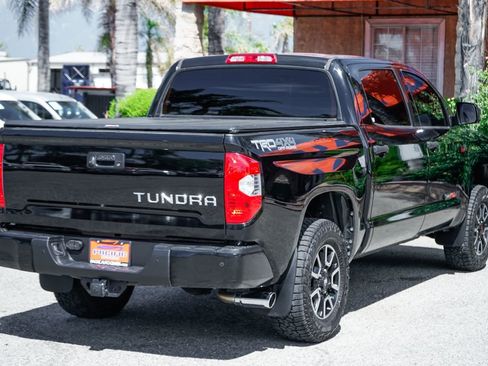 Used 2017 Toyota Tundra SR5 w/ TRD Off Road Package AWD/4WD image 11