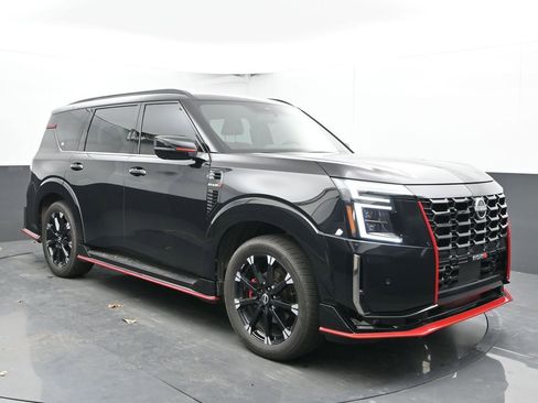 Used 2026 Nissan Armada NISMO image 3