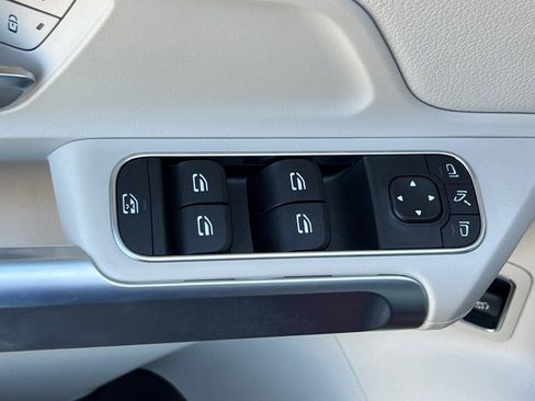 Certified 2026 Mercedes-Benz GLB 250 image 16
