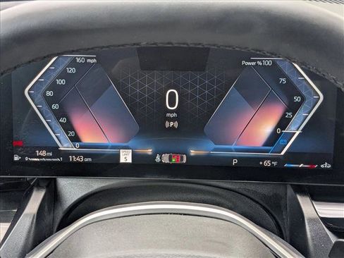 Used 2025 BMW 530i w/ Premium Package image 11