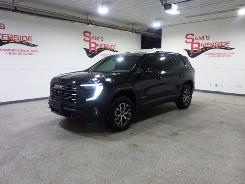 Used 2025 GMC Acadia AT4 w/ LPO, Floor Liner Package AWD/4WD image 1