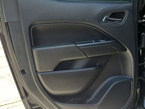 Used 2022 Chevrolet Colorado ZR2 AWD/4WD image 18