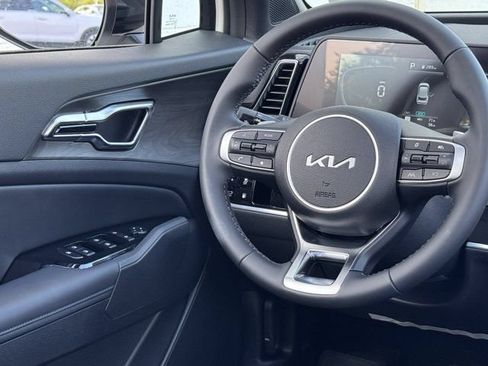 Used 2025 Kia Sportage X-Line AWD/4WD image 16
