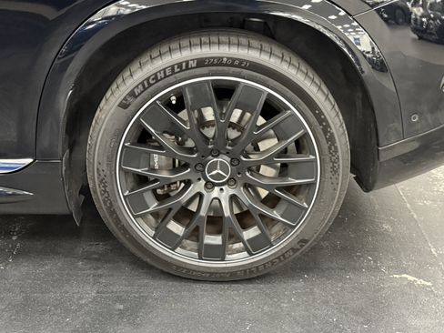 Used 2024 Mercedes-Benz EQE AMG 4MATIC SUV image 17