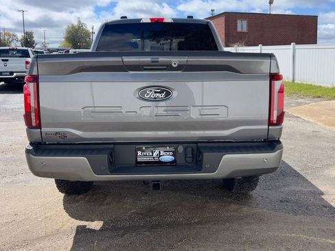 Used 2024 Ford F150 Platinum w/ FX4 Off-Road Package image 4