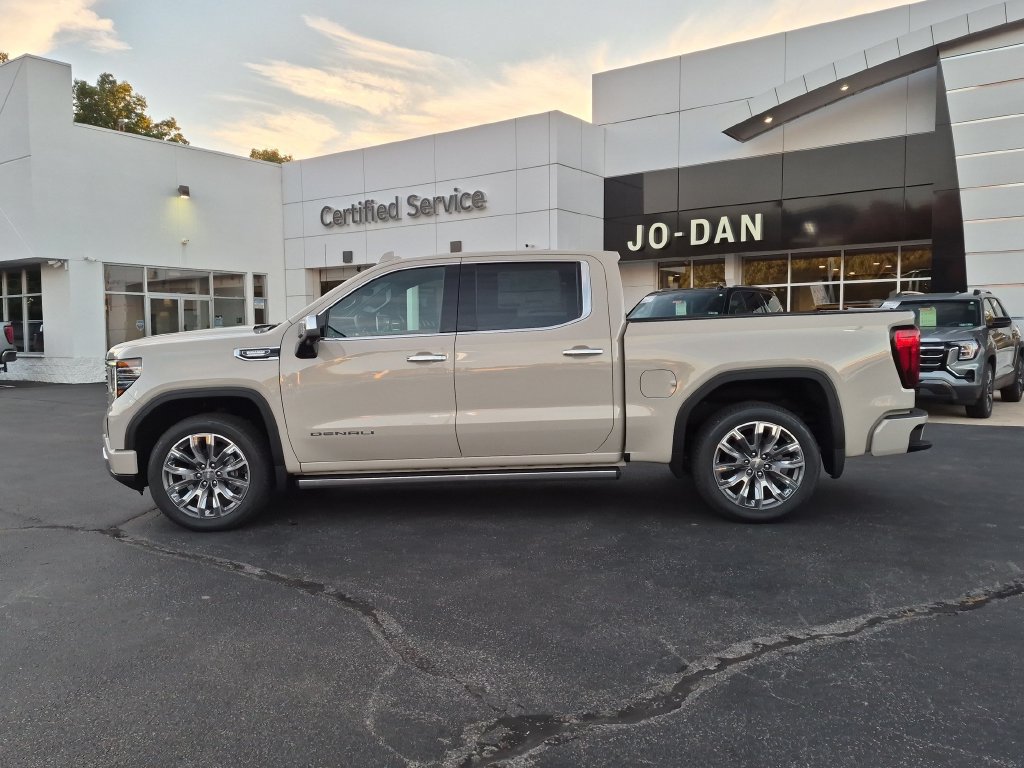 New 2026 GMC Sierra 1500 Denali AWD/4WD image 13