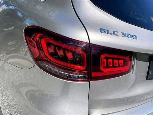 Certified 2020 Mercedes-Benz GLC 300 4MATIC image 17