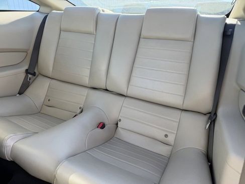 Used 2010 Ford Mustang V6 image 13