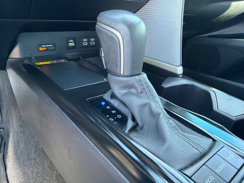 Used 2025 Toyota Camry SE w/ Multimedia Upgrade Package FWD image 30