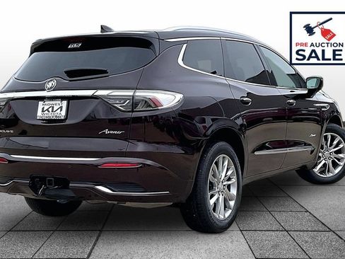 Used 2023 Buick Enclave Avenir w/ Trailering Package, 5000 lbs. FWD image 13