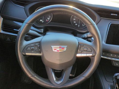 Certified 2023 Cadillac XT4 Sport w/ Technology Package image 20