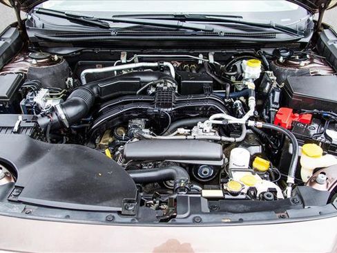 Used 2021 Subaru Outback Limited w/ Popular Package #2 AWD/4WD image 27