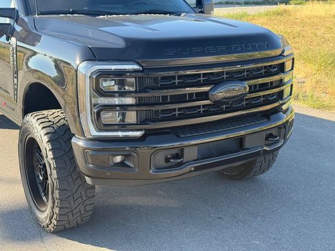 Used 2024 Ford F350 Platinum w/ Tremor Off-Road Package AWD/4WD image 3