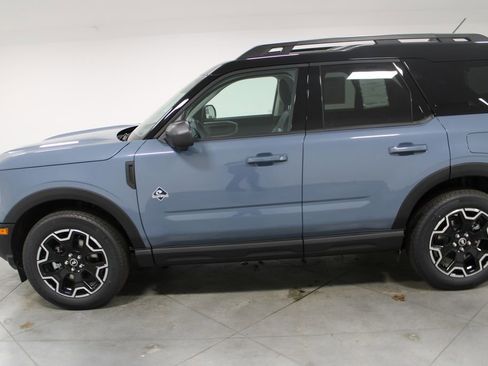 New 2025 Ford Bronco Sport Outer Banks w/ Outer Banks Tech Package+ AWD/4WD image 5
