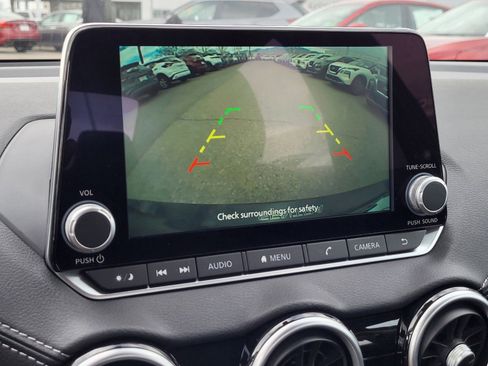 New 2025 Nissan Sentra SV image 18