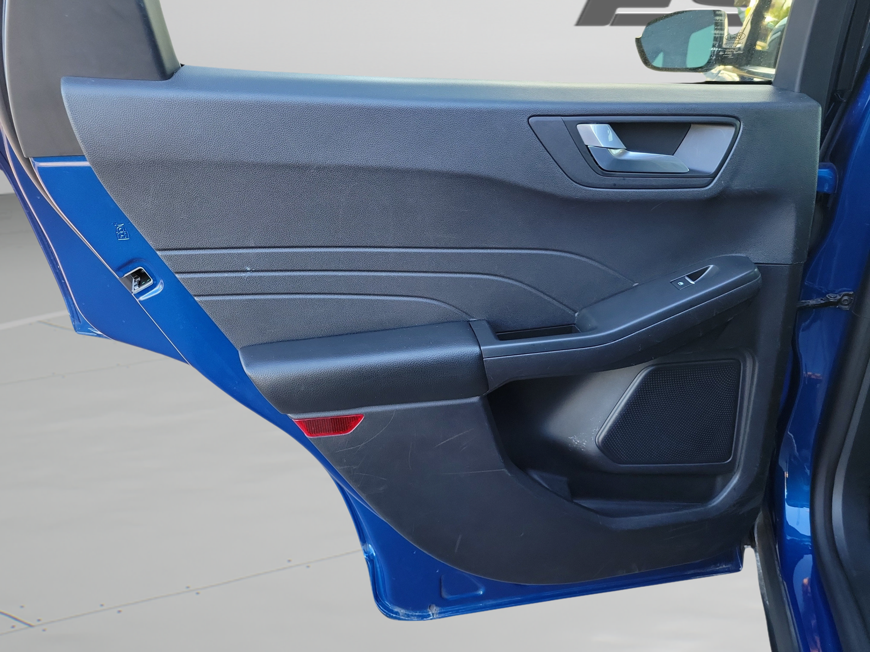 Used 2022 Ford Escape SEL AWD/4WD image 14