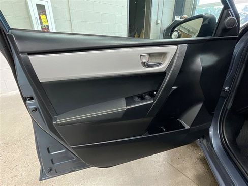 Used 2019 Toyota Corolla LE FWD image 10