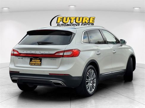 Used 2016 Lincoln MKX Reserve w/ Technology Package image 5
