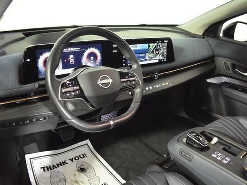 Used 2023 Nissan Ariya AWD/4WD image 13