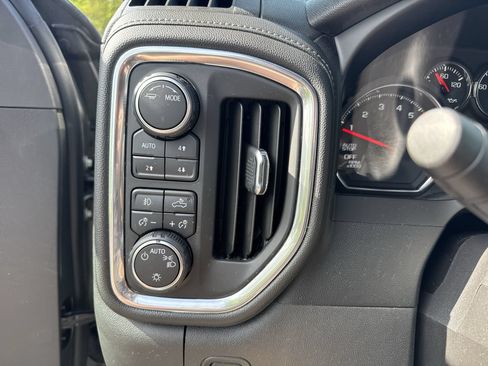 Used 2021 Chevrolet Silverado 1500 RST w/ All Star Edition Plus AWD/4WD image 11