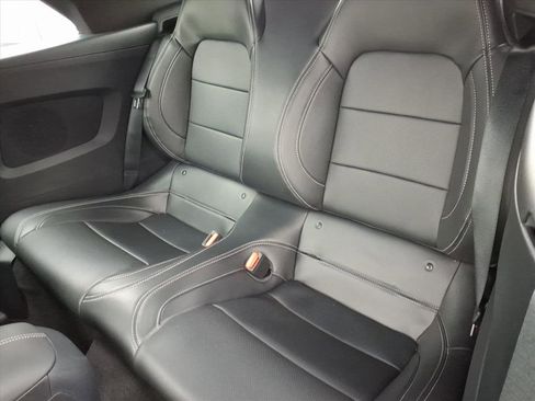 Used 2024 Ford Mustang GT Premium image 15