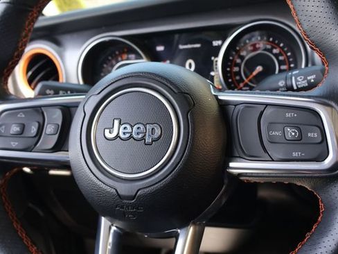 Used 2023 Jeep Gladiator Mojave w/ Cold Weather Group AWD/4WD image 26