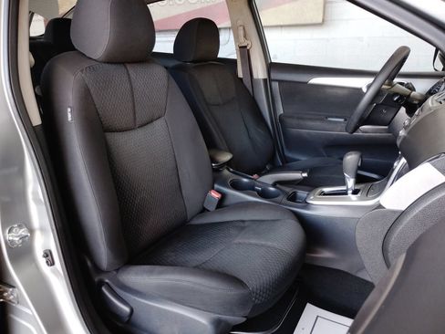 Used 2013 Nissan Sentra SR FWD image 17