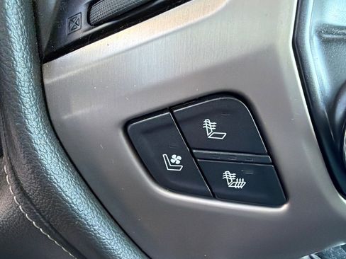 Used 2016 GMC Sierra 2500 Denali image 17