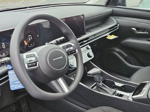 New 2026 Hyundai Tucson SEL image 13