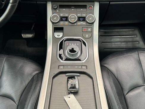 Used 2015 Land Rover Range Rover Evoque Pure Plus image 30