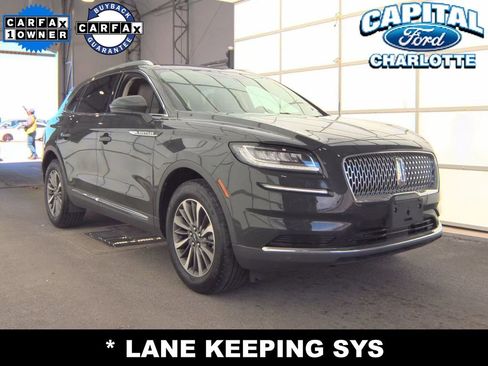 Used 2023 Lincoln Nautilus FWD image 4