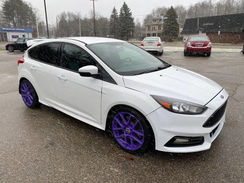 Used 2015 Ford Focus ST image 7