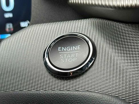 Used 2025 Ford Explorer ST-Line w/ ST-Line Street Pack image 21