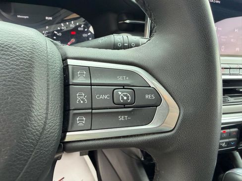 Used 2024 Jeep Compass Limited AWD/4WD image 27