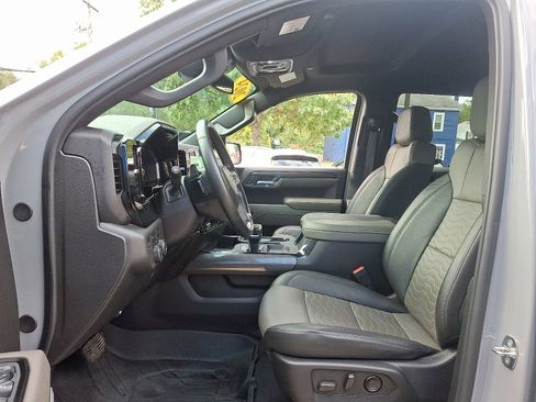 Certified 2024 Chevrolet Silverado 1500 ZR2 image 13