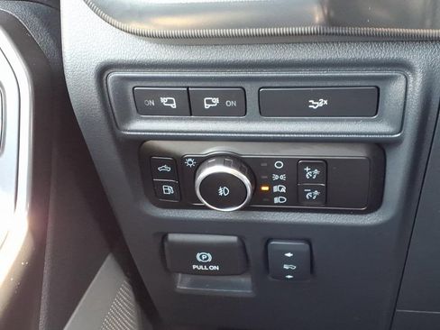 Used 2024 Ford F150 Lariat w/ Equipment Group 502A High AWD/4WD image 35