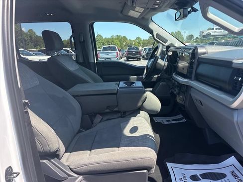 Used 2023 Ford F250 XLT w/ XLT Premium Package AWD/4WD image 12