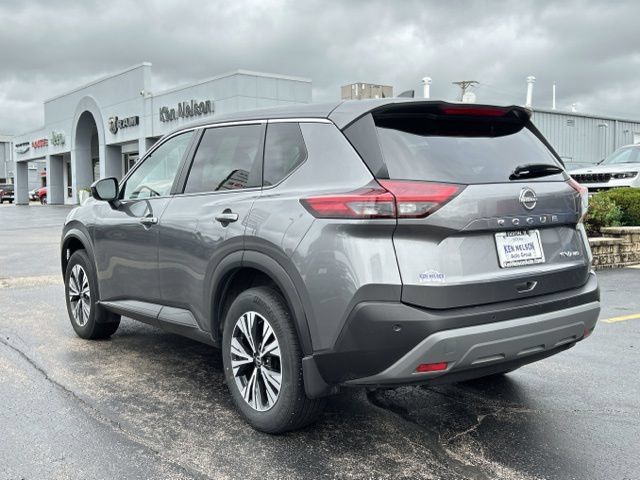 Used 2023 Nissan Rogue SV AWD/4WD image 3