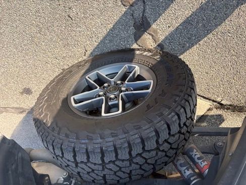 Used 2021 Jeep Gladiator Mojave image 10