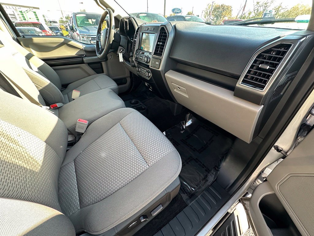 Used 2018 Ford F150 XLT w/ Equipment Group 302A Luxury AWD/4WD image 22