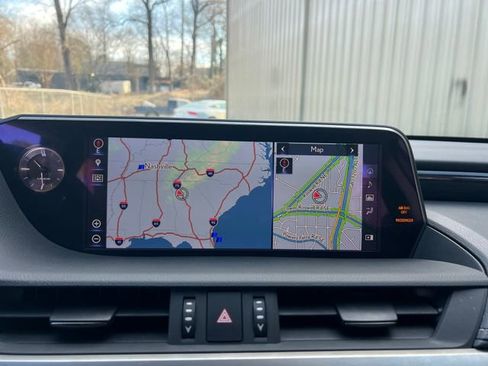 Used 2019 Lexus ES 350 w/ Premium Package image 22