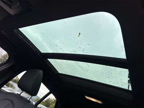 Used 2019 BMW X2 sDrive28i w/ Convenience Package image 32