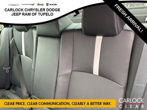 Used 2025 Toyota Camry SE image 19