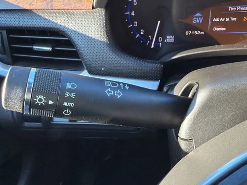 Used 2014 Cadillac XTS Luxury image 12