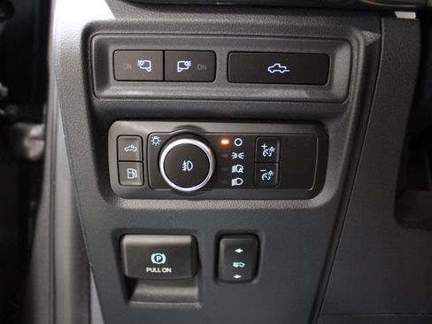 Used 2022 Ford F150 XLT w/ Equipment Group 302A High AWD/4WD image 40