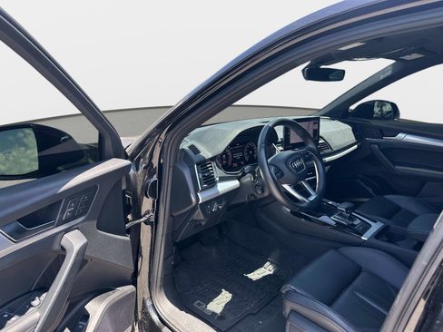 Used 2023 Audi Q5 2.0T Premium Plus AWD/4WD image 11