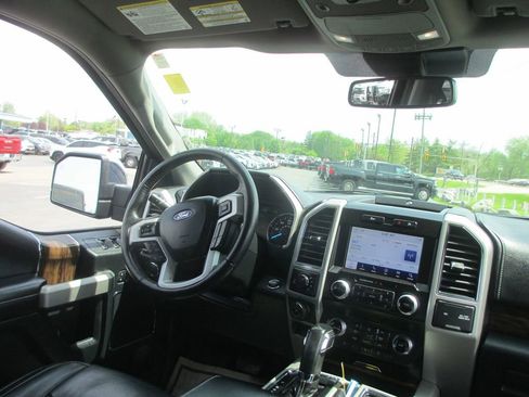 Used 2019 Ford F150 Lariat w/ Equipment Group 502A Luxury image 27